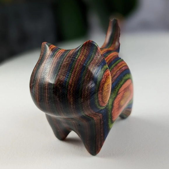 Wooden hand carved kitty cat feline figurine statue in multi-color - Picture 6 of 12